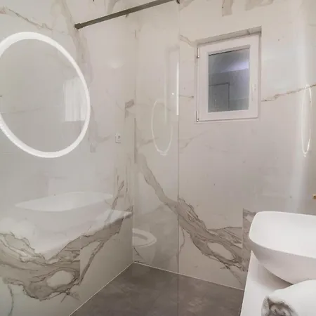 Lovely In With Wifi Appartement Kostrena