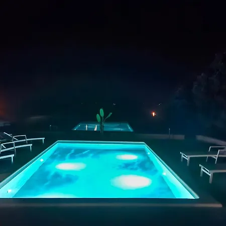Apartment Amazing In With Swimming Pool *