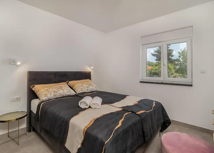 Apartment Lovely In With Wifi